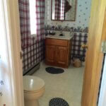 Bathroom Connie’s Cottage
