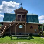 Duck Creek Farm & Inn 🐶