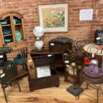 LookingGlass Antiques+